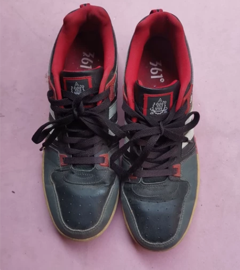 361度运动鞋44码,59元包邮,不刀,成...