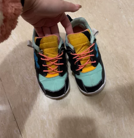 乔丹，正品，购买340元。cn16。 感兴...