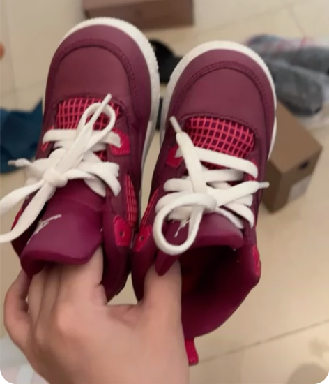 乔丹 女童鞋  具体实物见照片，没有原装鞋...