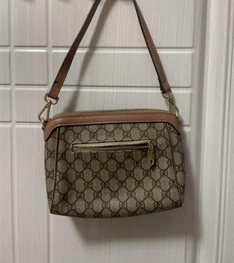 闲置包包 感兴趣的话点“我想要”和我私聊吧...