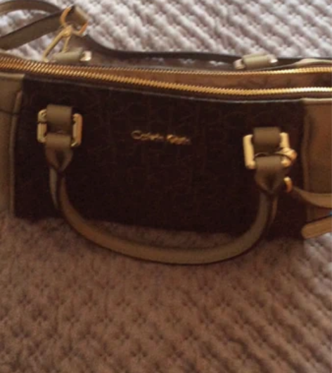 大ck美国专柜购入，全新有挂牌，疑心重者免...