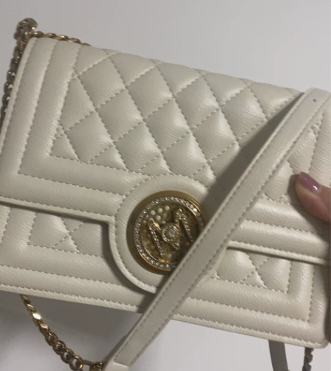 小羊皮菱格包链条包小方包 妈妈送的 我不喜...