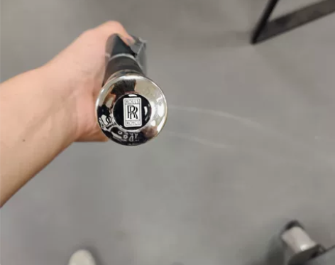 劳斯莱斯豪车同款高尔夫直柄伞 好看、小巧在...