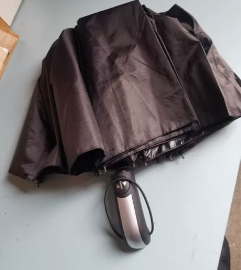 商务全自动加大防晒三折叠太阳伞， 全新，一...