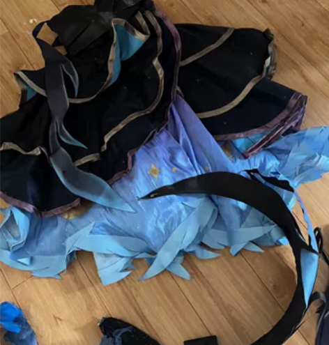 小乔天鹅之梦cos 预售，要等三月份回去发...