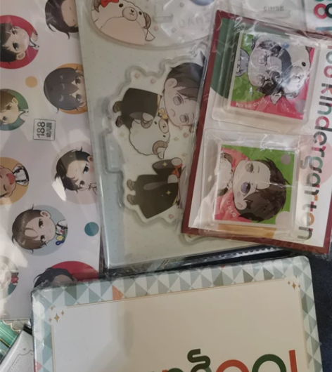 出188男团幼儿园妹叔摇摇乐妹叔吧唧周边1...