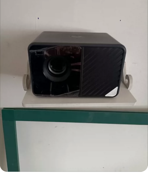 新5G超清投影仪家用高清卧室学生宿舍一体机...