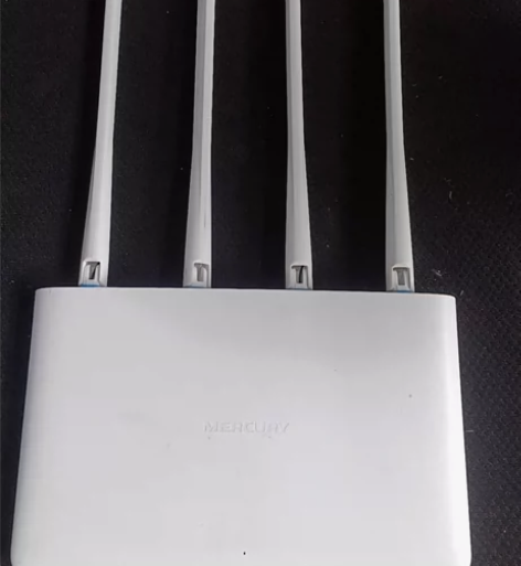 个人闲置一手路由器 型号:水星D12G 千...