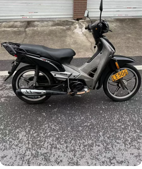 贝纳利弯梁110  没有手续  便宜出 感...