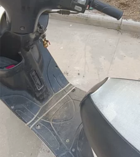 雅马哈巧格ZY100T 车没有毛病，一招就...