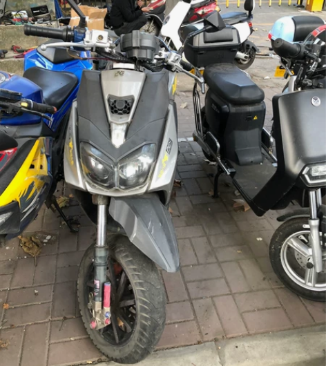 BWSr电摩二手 成色不错 3000瓦电机...