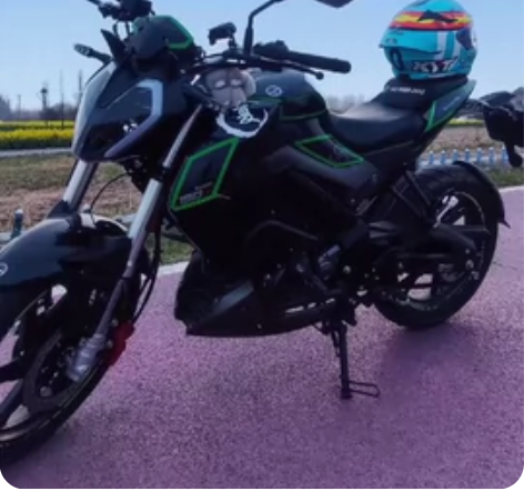 21年11月底上牌的贝纳利小迅龙 女士精品...