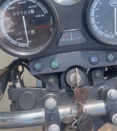 雅马哈天剑男装125摩托车 YBR125，...