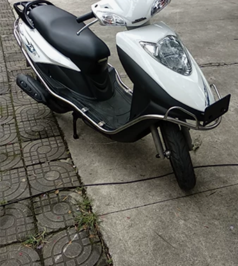 九成新125c本田Dⅰ0踏板车!车况完美机...
