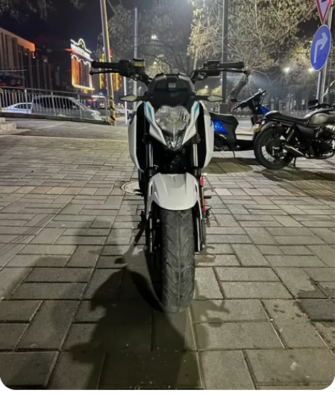 16年春风狒狒st125，有牌有证，协议过...