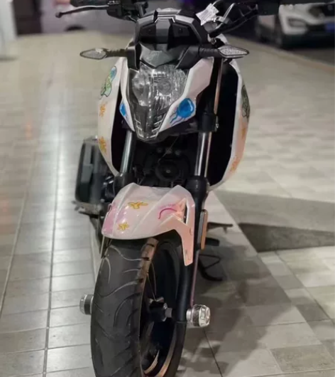 春风狒狒车子9成新 手续齐全 冷热车一枪着...