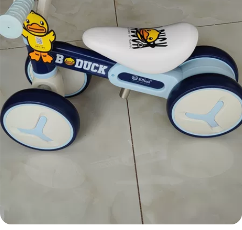 转让全新儿童平衡车,3岁内都可以玩。 感兴...