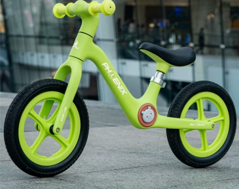 凤凰儿童14寸平衡车，座椅高度可调整。图2...