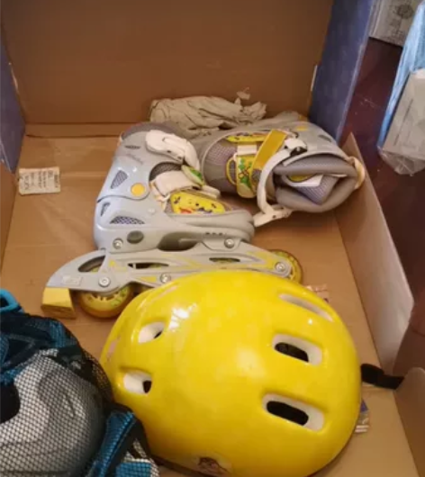 迪士尼正品 维尼熊 溜冰鞋儿童全套装旱冰轮...