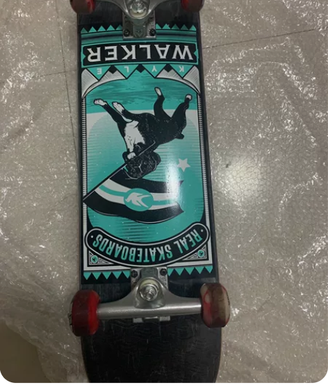 王一博同款滑板 95新 玩了几...