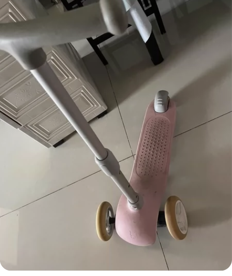 小米儿童滑板车，在专卖店买的239的原价 ...