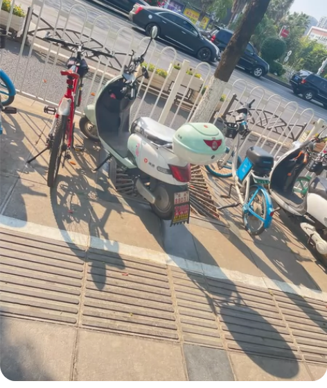 雅迪电动车低价出售1200..才换的电瓶，...