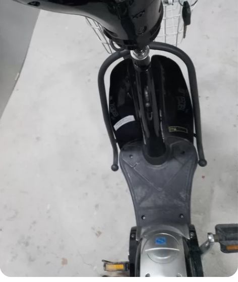 雅迪电动车 成色非常新的雅迪电动车，无电瓶...