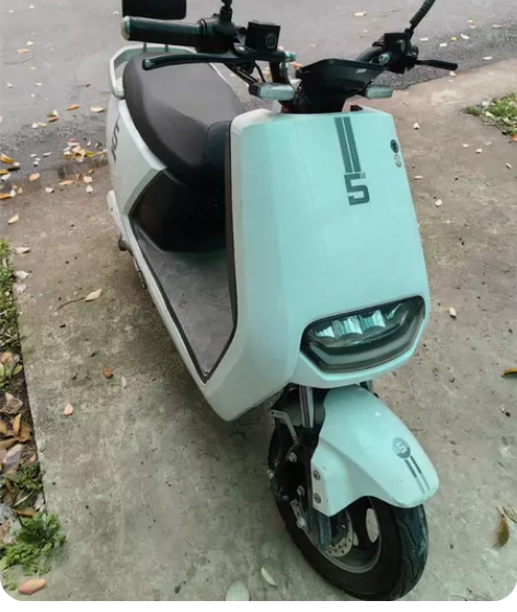 闲置电动车60伏，车子很新，刚满一年出头，...