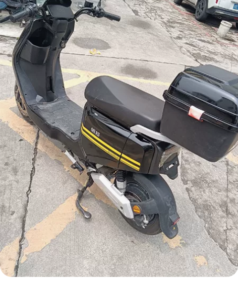 换车了，出售闲置的富士达36V锂电池电动车...