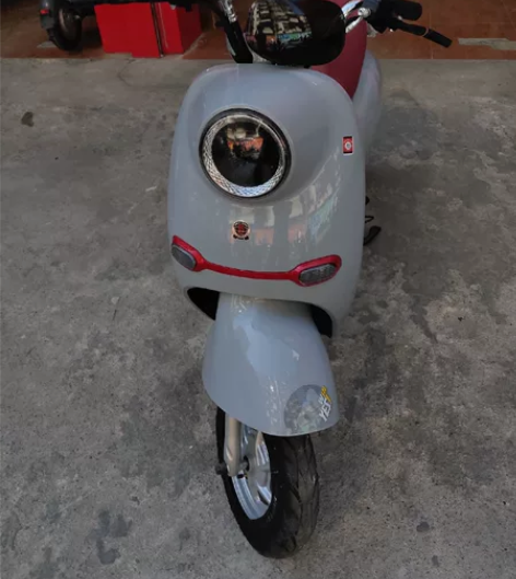 电动车 新国标 成色嘎嘎靓 包蓝牌需要二手...