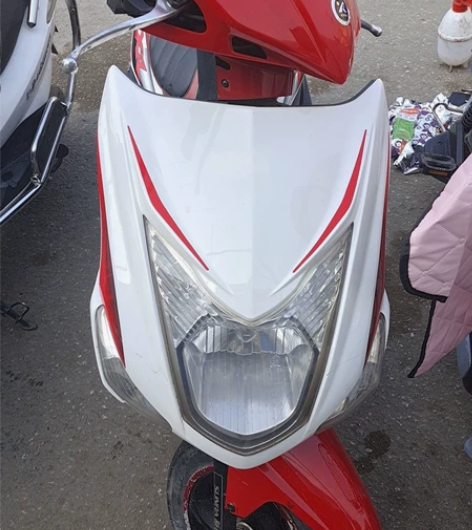 新日电动车，60v20ah大电池，85新，...