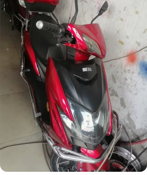 96伏二手电动车出售，爱玛的，白牌照，行驶...