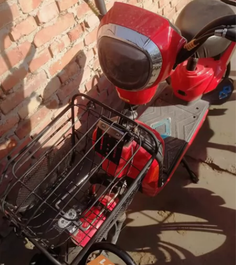 绿源电动车，就这几天特价出，抢到赚到！外观...