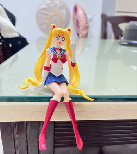 水冰月模型手办 可放桌子旁边坐着，代友出 ...