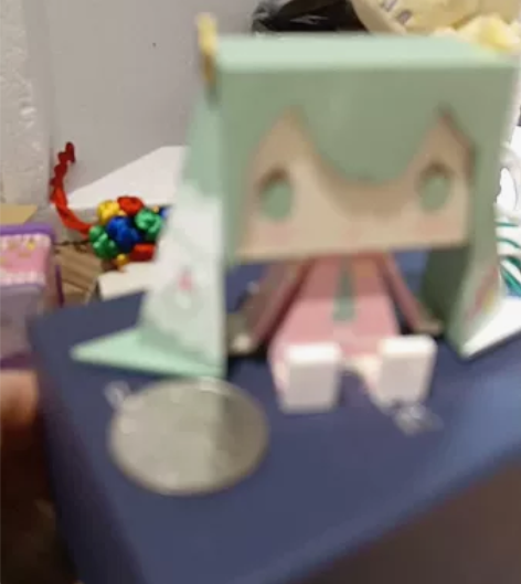 初音手办 圣诞礼物隐藏款 拆摆，无盒 九成...