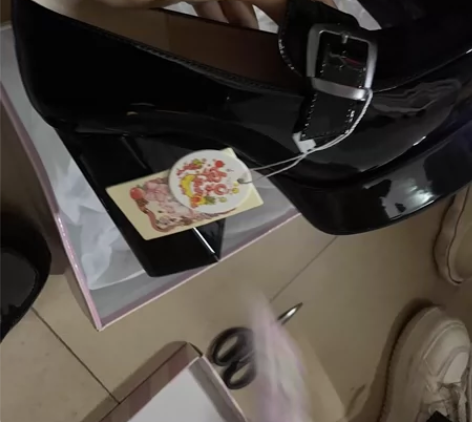 宾果璐璐 青春高校 高跟版38码 全新 未...