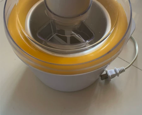 客浦Caple冰淇淋机 大容量；一键式操控...