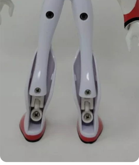 Ben10收DNA超巨人的腿，或者有出超巨...