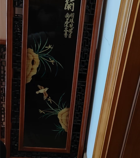 中式新中式，兰梅菊三联墙挂。客厅墙挂画，麦...