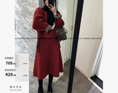 时尚套装，一次没穿过，吊牌都还在，亏大了 ...