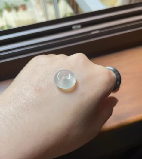 翡翠冰肥扣子，平安扣，卡14.5，6。 感...