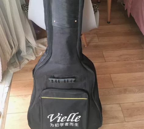 防水加厚时尚吉他袋 材质：尼龙布 适用人群...