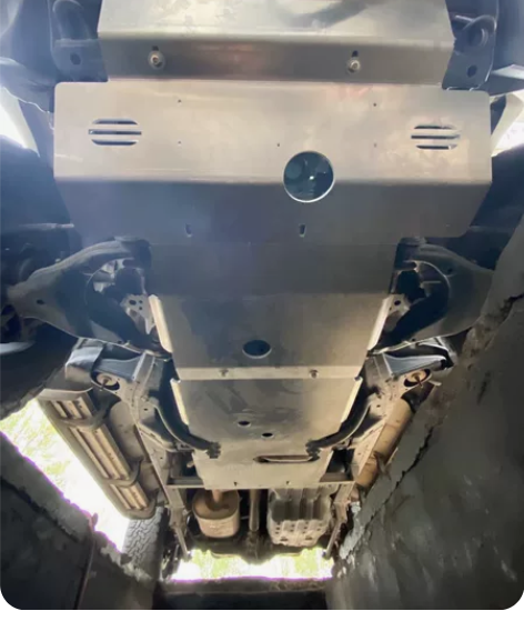 丰田LC150-3.5铝镁合金底盘护板 5...