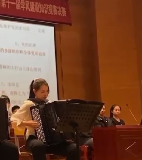 手风琴教学、售卖手风琴乐器、一对一指导、线...