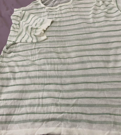 防晒罩衫，里面搭配抹胸吊带 好快有防晒几乎...