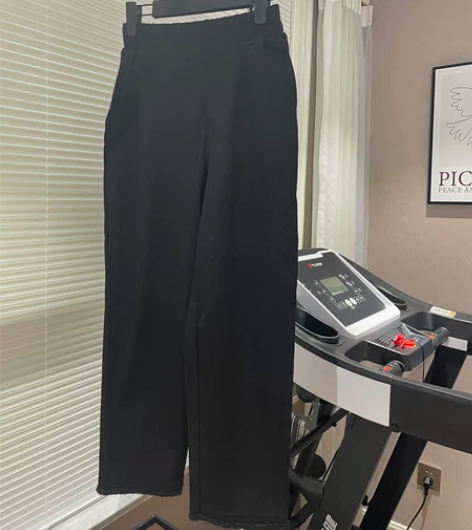 图一二款黑色直筒裤 M码 10元 图三图四...