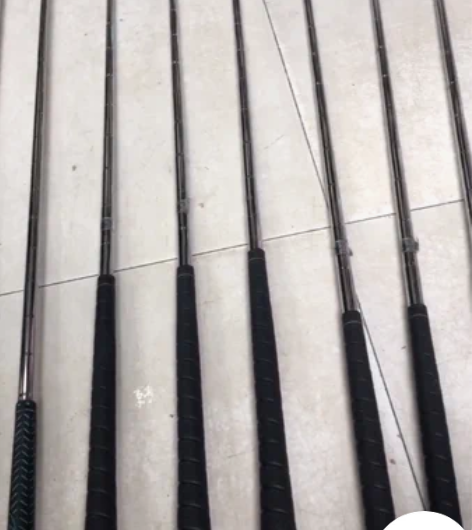 高尔夫球杆,一共十三根球杆有包,成色见图,...