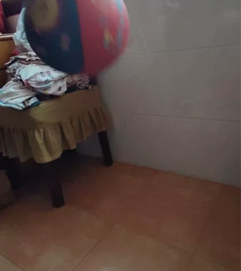 幼儿园要求拍的球。 感兴趣的话点“我想要”...