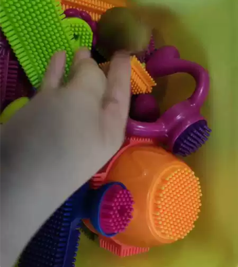 纽奇感统鬃毛积木玩具 一共45块积木同城自...