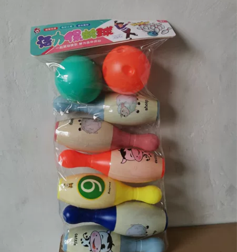 玩具，保龄球，原来开店进的，现店不干了，处理15元1个，巩义...